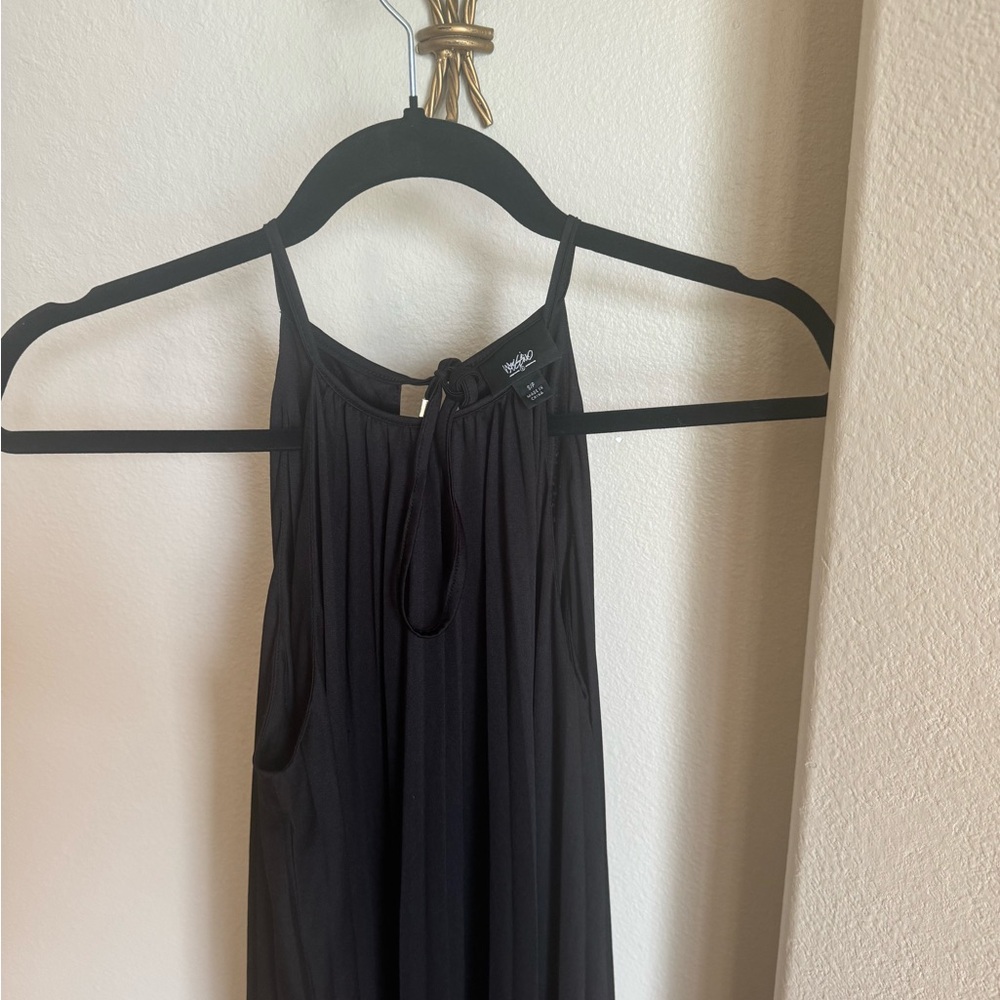 Pleated black maxi dress